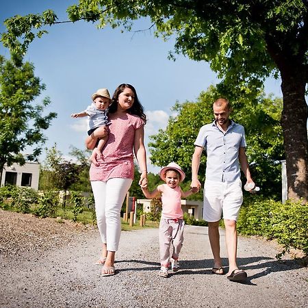 Domaine De Blangy Hirson Exterior foto